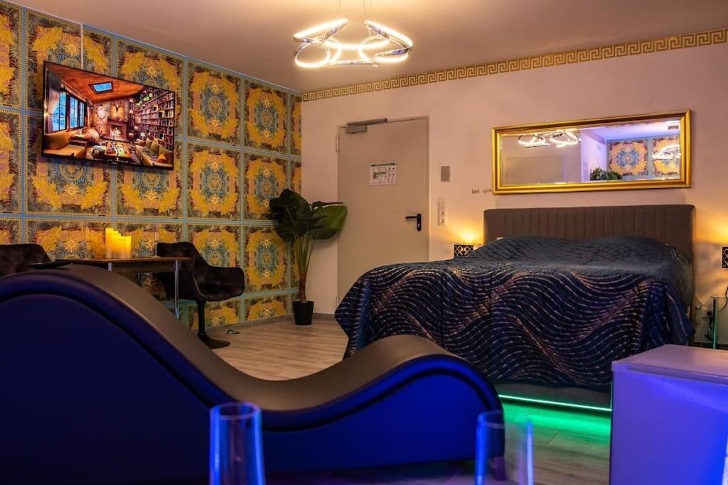 Luxury Love Room Spa Whirlpool Jacuzzi 纽伦堡 外观 照片